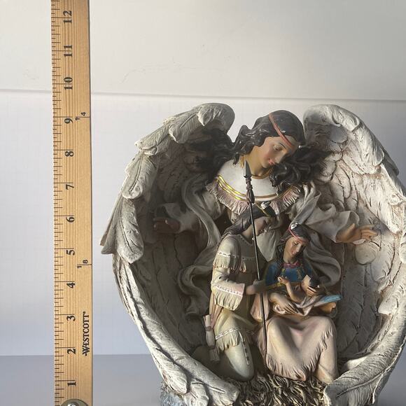 NAPCO Indigenous First Nations American Indian Guardian Angel & Family Nativity - Picture 6 of 11